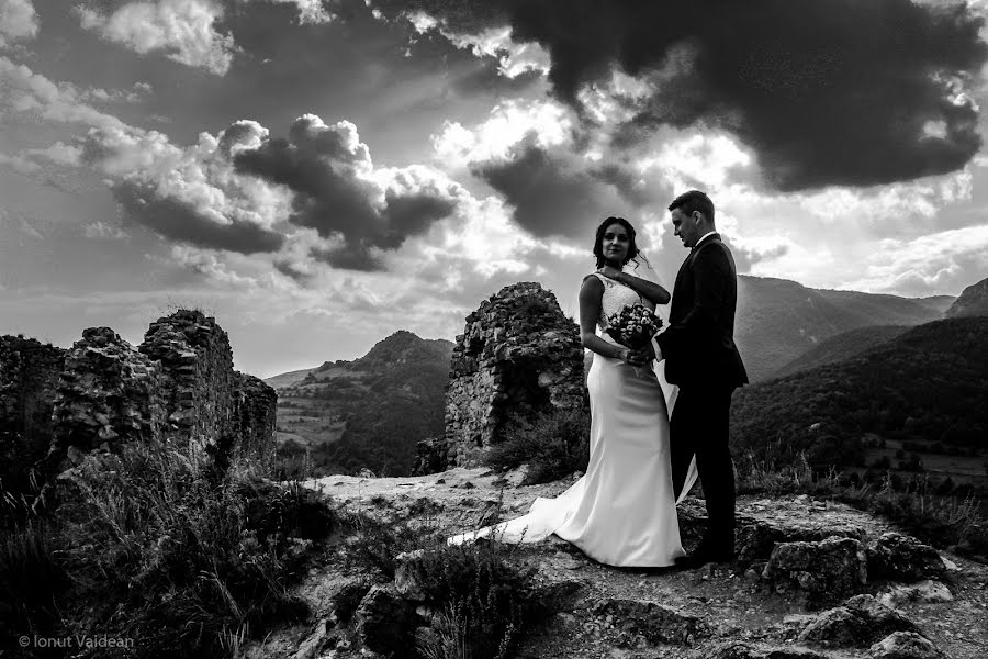 Wedding photographer Ionut Vaidean (vaidean). Photo of 21 December 2017