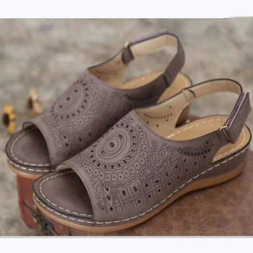 Title 7, Plus Size Sandals Cutout Flat Heel Toe Buckle V...
