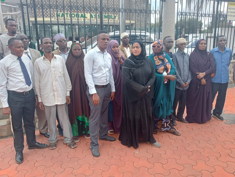 Lamu East residents led by their MP Captain Ruweida Mohamed when they appeared before National Assembly’s Petition Committee on April 30, 2024.