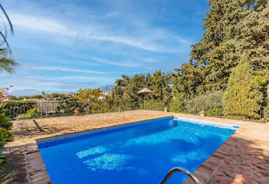 Property with pool 3