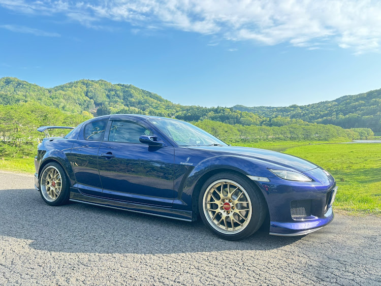 RX-8のもうすぐGW・藤棚とコラボ・仕事終わりにパシャリに関するカスタム事例の投稿画像3枚目