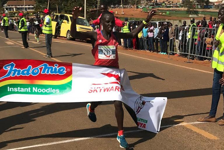 Pamel Bundotich wins women's 42km