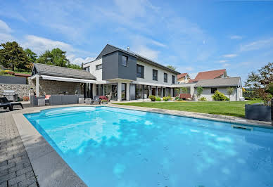 Maison avec jardin et terrasse 12