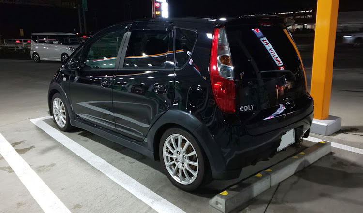コルトの洗車・樹脂コーティング・今週もお願いしますm(_ _)m・ミラー番に関するカスタム事例の投稿画像2枚目