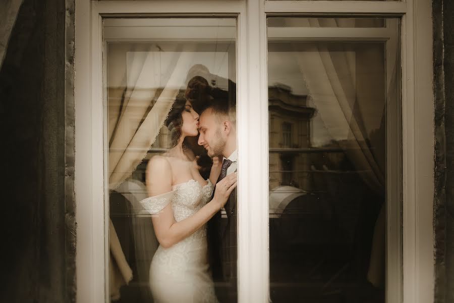 Photographe de mariage Arina Miloserdova (miloserdovaarin). Photo du 20 octobre 2017