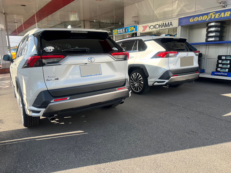 RAV4の愛車・冬・乗り換えました！に関するカスタム事例の投稿画像4枚目