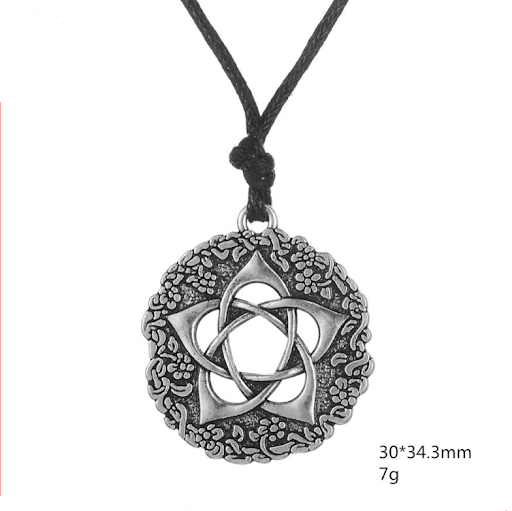 Title 1, Simple life flower tag necklace
