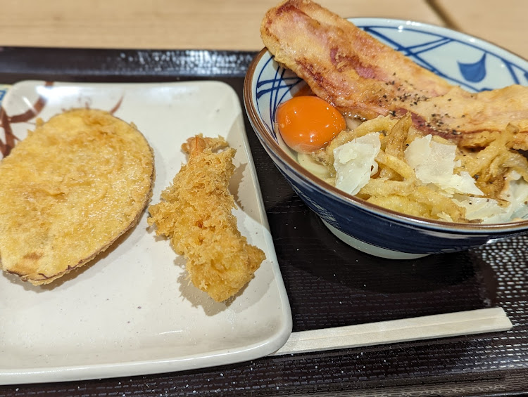 アクセラスポーツのいつもイイね＆コメントありがとうございます😆・マツダのある暮らし・Afterglow・八方向ぐるぐる投稿に関するカスタム事例の投稿画像4枚目