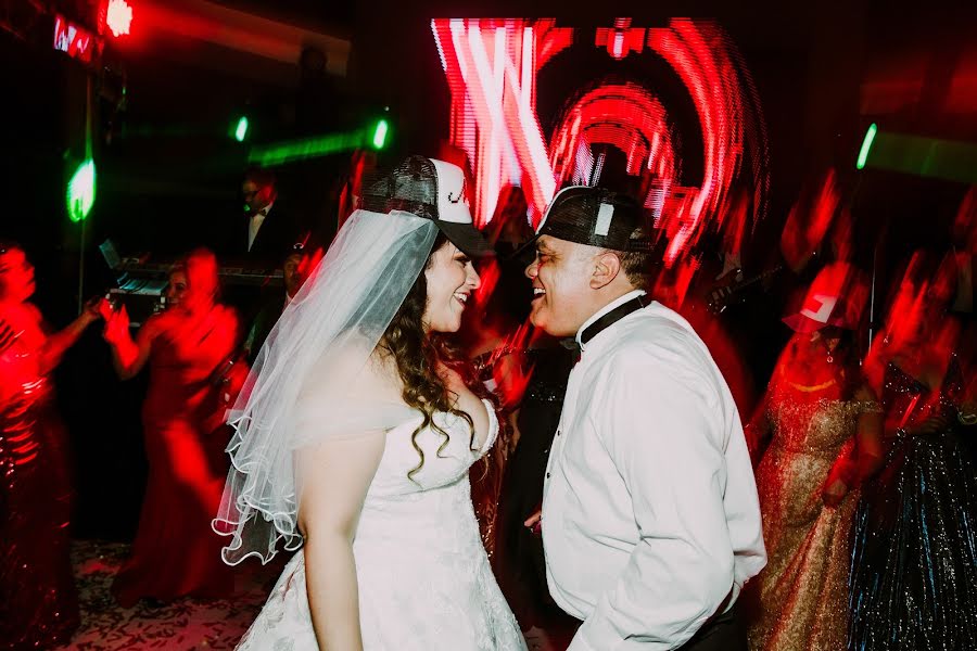 Fotógrafo de casamento Mayra Rodriguez (rodrguez). Foto de 23 de junho 2019