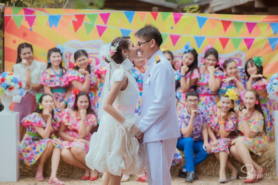 Hochzeitsfotograf Sirawich Chaiyaboon (chaiyaboon). Foto vom 8. September 2020