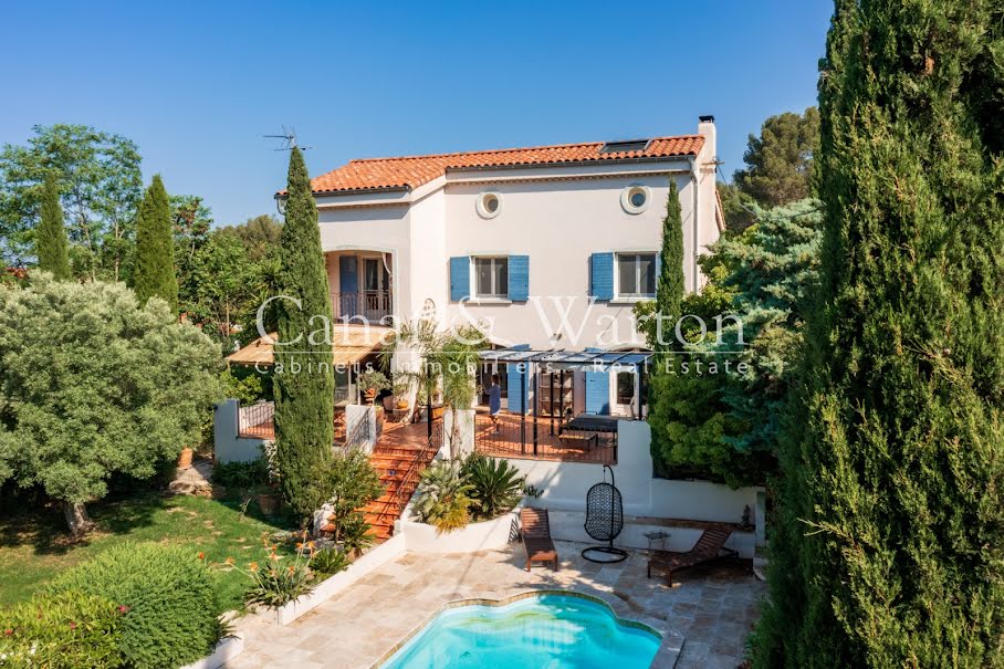 Vente villa 5 pièces 180 m² à Le Pradet (83220), 1 600 000 €