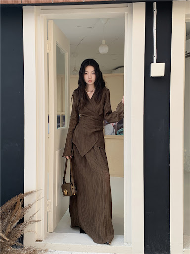 Title 4, Collar Pleated Cardigan Top Loose High Waist Sk...