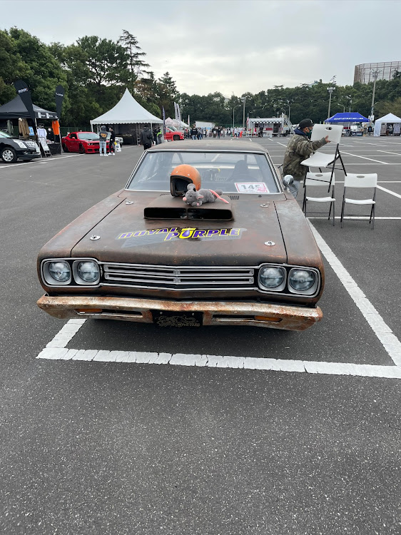 チャレンジャーのアメ車好きと繋がりたい・ダッジ・アメ車・チャレンジャーchallenger・アメマガに関するカスタム事例の投稿画像6枚目
