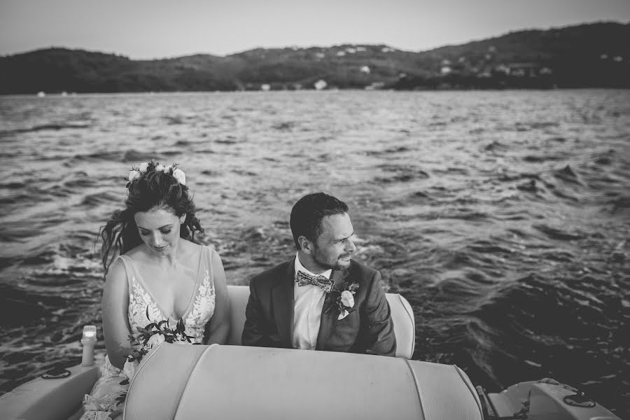 結婚式の写真家Yasmina Ilic-Miloradovic (yasminanadine)。2018 11月10日の写真