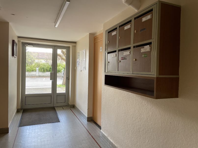 Vente appartement 3 pièces 66.71 m² à Vichy (03200), 117 000 €