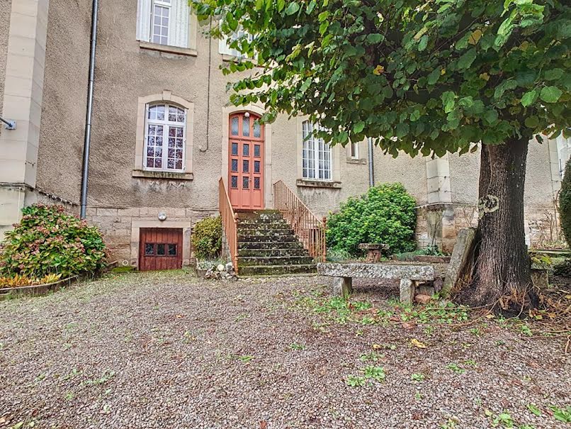 Vente propriété 14 pièces 527 m² à Luxeuil-les-Bains (70300), 269 000 €