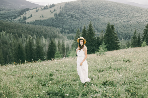 Fotografo di matrimoni Dmitriy Kapitonenko (kapitonenko). Foto del 22 aprile 2018