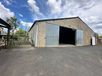 maison à Saint-Lambert-du-Lattay (49)