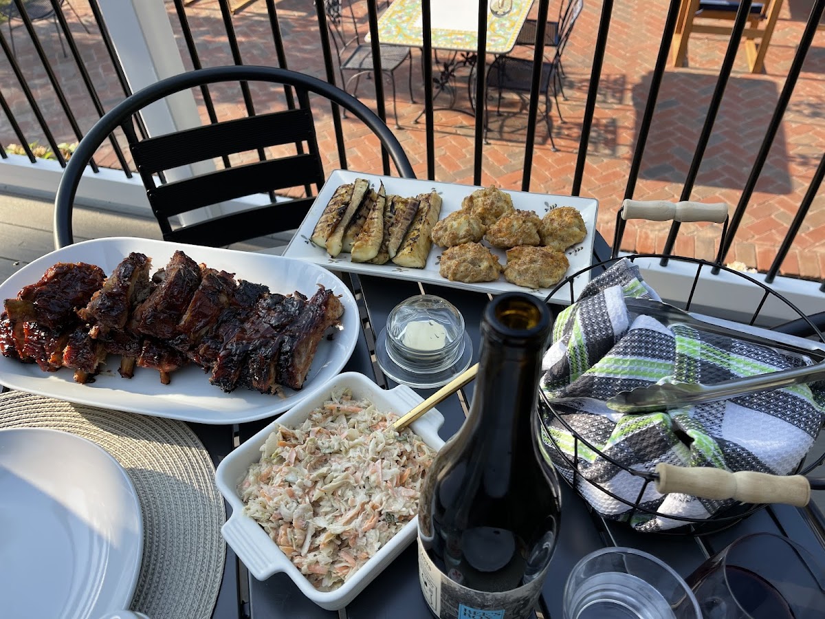 Maryland BBQ dinner