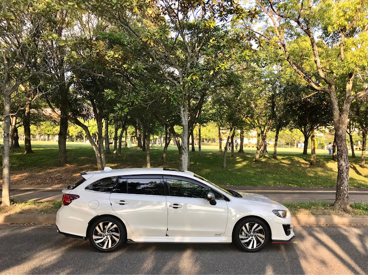 レヴォーグのGT-S・新緑・神戸市・しあわせの村・神戸に関するカスタム事例の投稿画像2枚目