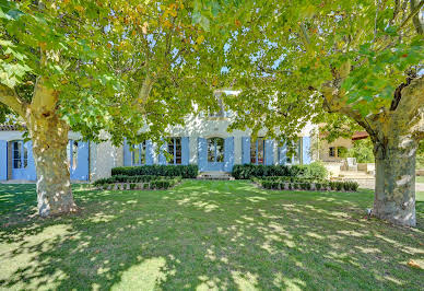 House with pool and garden 3