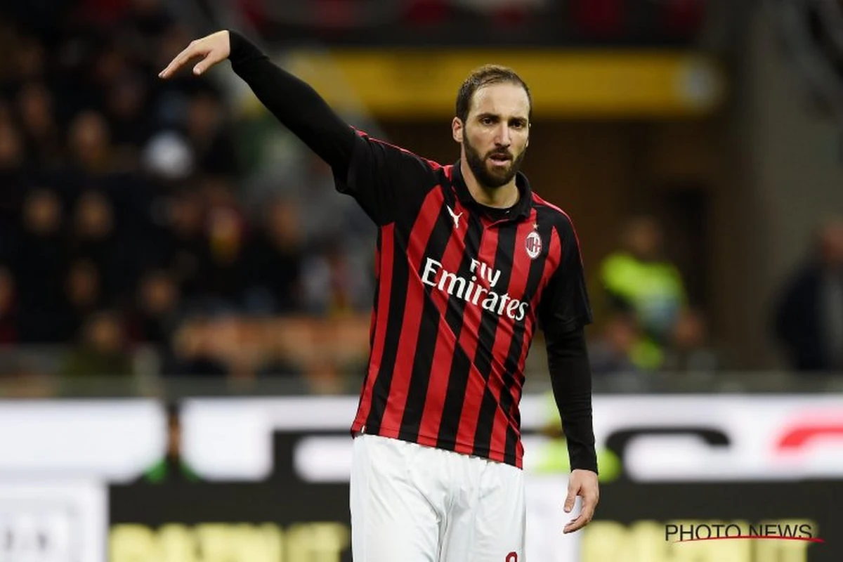 Gonzalo Higuain devrait rejoindre un cador de Premier League 