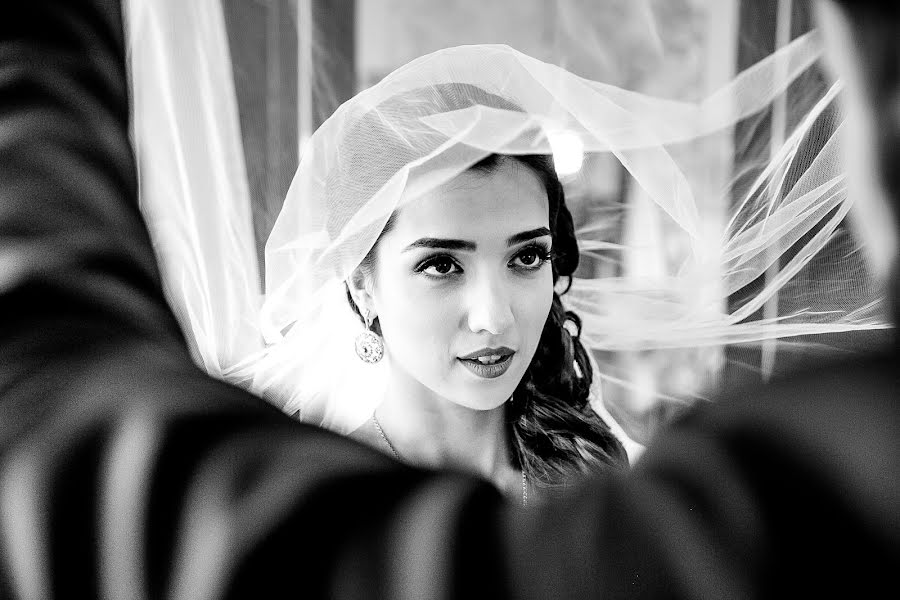 Wedding photographer Vitaliy Verkhoturov (verhoturov). Photo of 2 March 2019