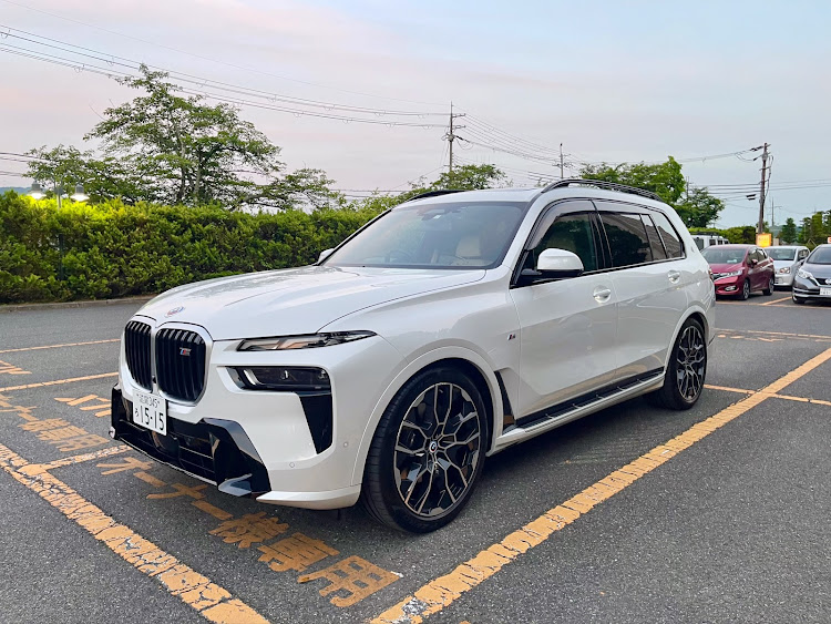 X7の誕生日会を開いてもらいました。・ステーキ🥩・毎年恒例行事・食が細くなってきましたねに関するカスタム事例の投稿画像1枚目