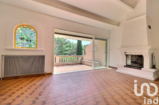 Maison avec piscine et terrasse 5