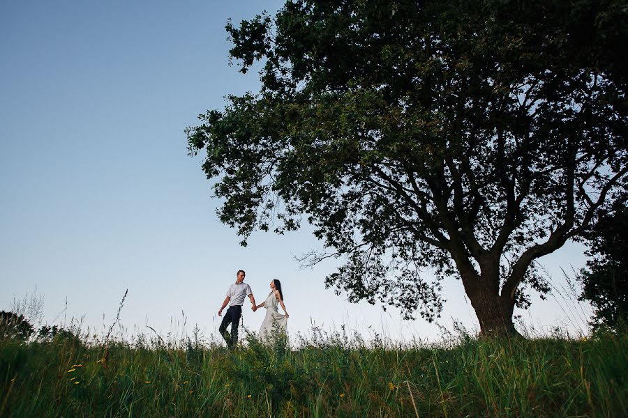 Wedding photographer Zhenya Ermakovec (ermakovec). Photo of 25 October 2017