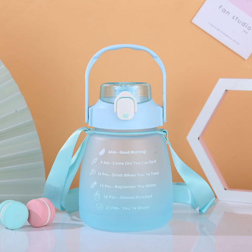 Title 7, Big Belly Color Spray Sports Plastic Straw Cup,...