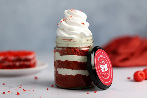 Red Velvet Jar Cake