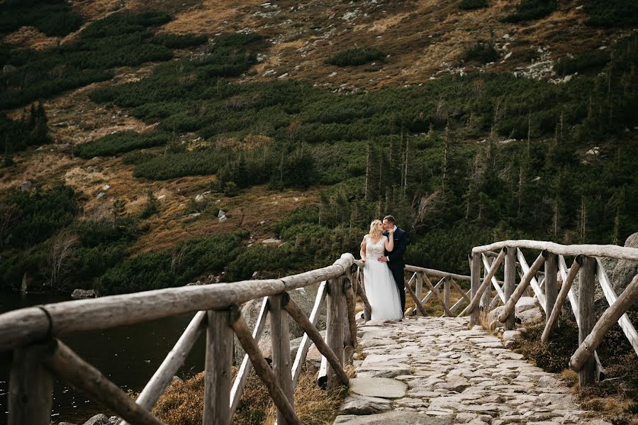 Fotografo di matrimoni Jarosław Stróżyk (jarekstrozyk). Foto del 24 novembre 2021