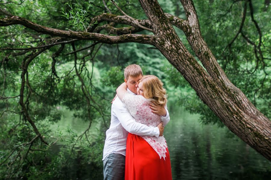 Wedding photographer Yuliya Nastenkova (impi). Photo of 26 July 2015