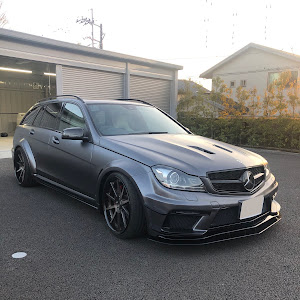 Cクラスステーションワゴン C63