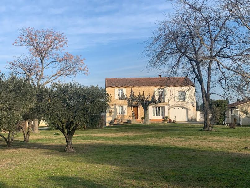 Vente maison 6 pièces 235 m² à Saint-Pierre-de-Mézoargues (13150), 745 000 €