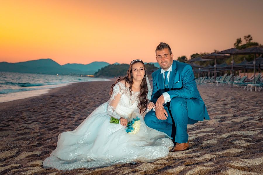 Photographe de mariage Λαμπρος Κανταρελης (23303). Photo du 16 septembre 2020