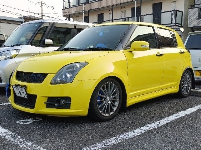 スイフトスポーツのCUSCO・クスコ・とりあえずの車高調・全下げ・ジャンク車高調に関するカスタム事例の投稿画像5枚目