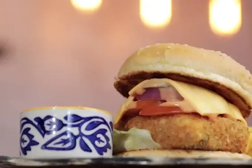 Paneer Makhani Burger