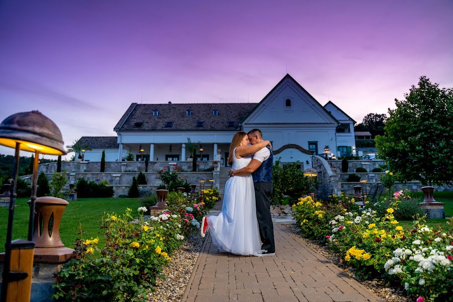 Wedding photographer Jaszenovics Tamás (jaszifoto). Photo of 7 February 2022