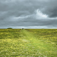 Around Stonehenge di 