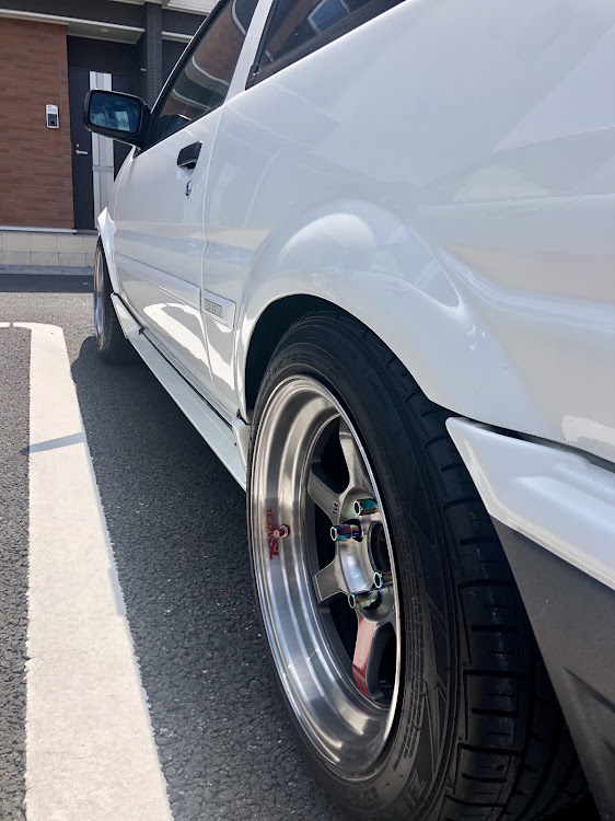 AE86装着　RAYS TE37V 8J-0