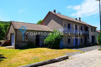 maison à Le Lac-d'Issarlès (07)