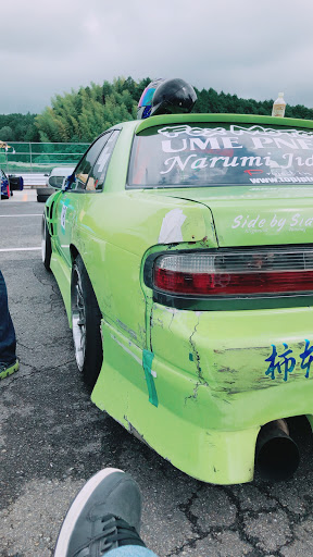 シルビア S13のfoxmotors シルビアs13 ドリフト 人間オーバーヒート 鈴鹿ツインサーキットに関するカスタム メンテナンスの投稿画像 車 のカスタム情報はcartune