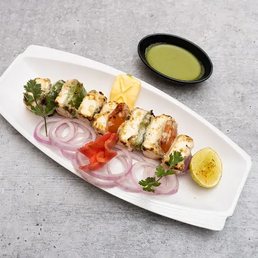 Lehsuni Paneer Tikka