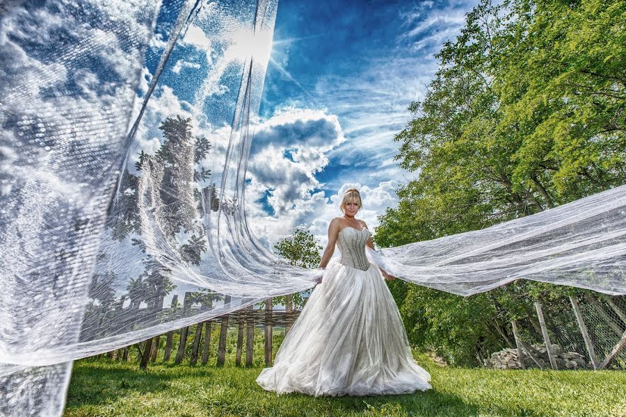 Fotografo di matrimoni Goran Jovicic (onestudio). Foto del 9 giugno 2016