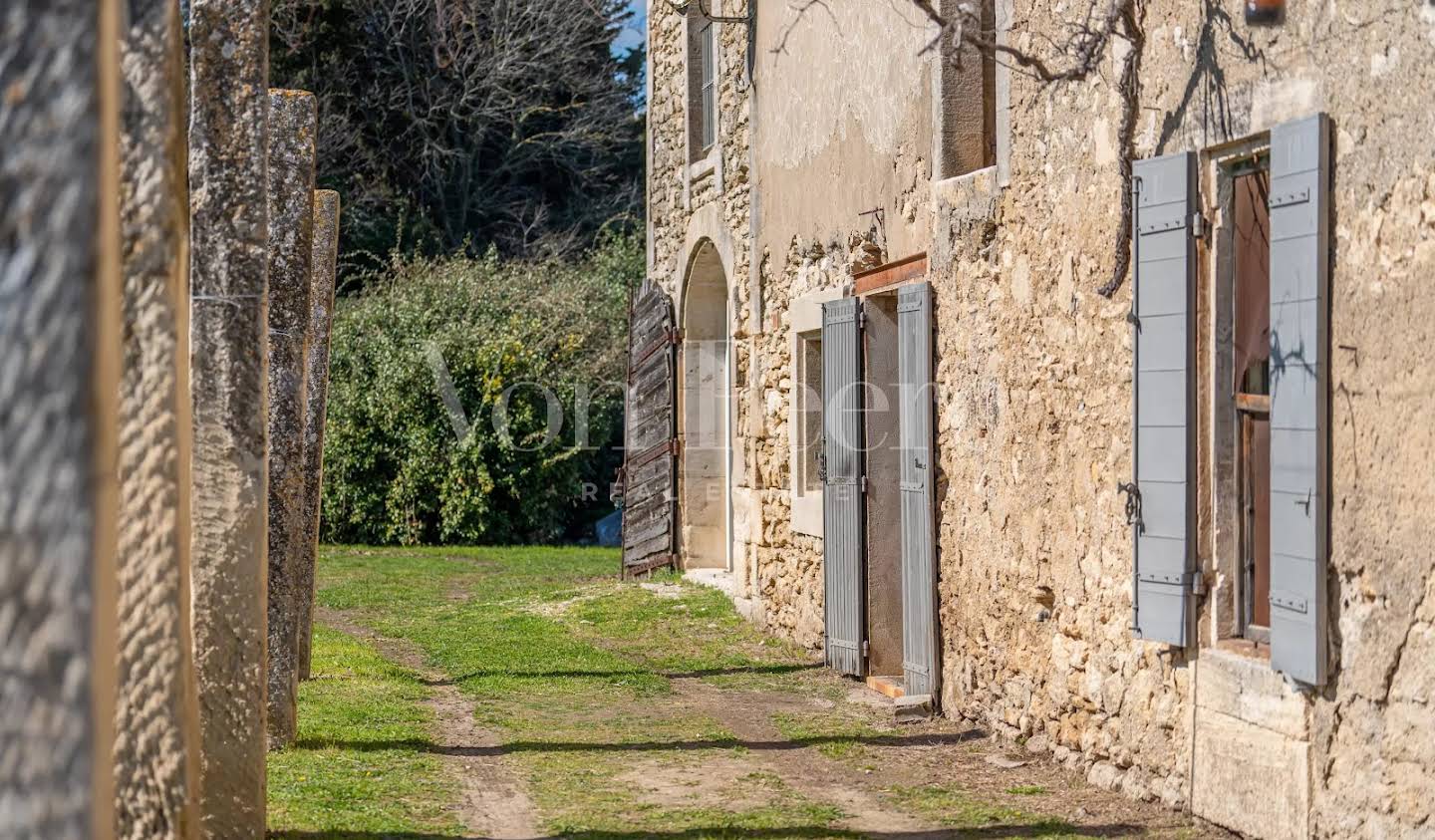 Property Saint-Rémy-de-Provence