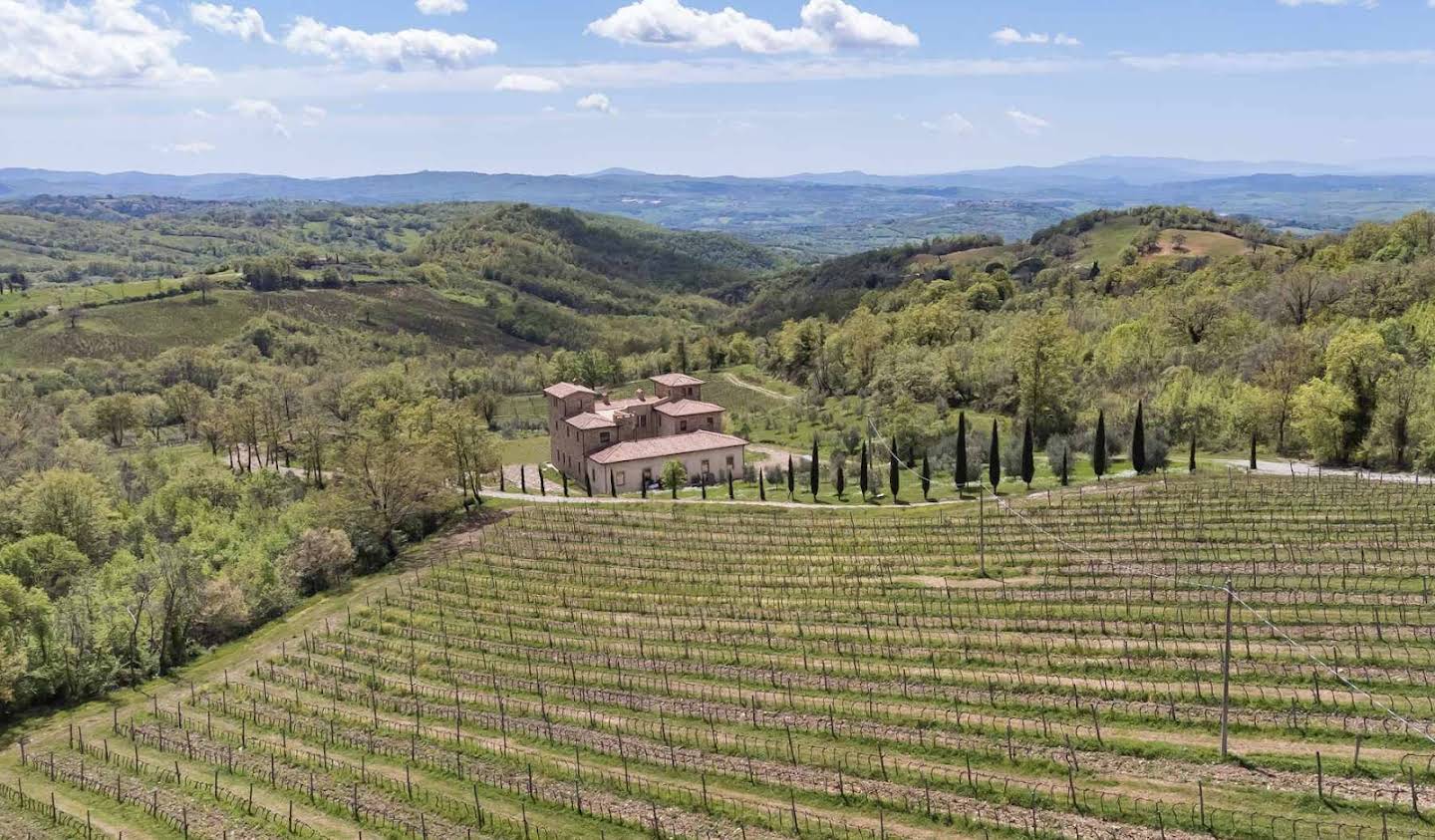 Farm house with garden Manciano