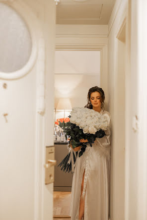 Wedding photographer Elya Godlevskaya (elya). Photo of 27 July 2023