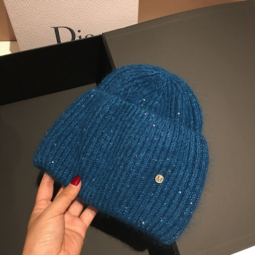 Title 1, Versatile Japanese Thermal Pullover Knitted Hat